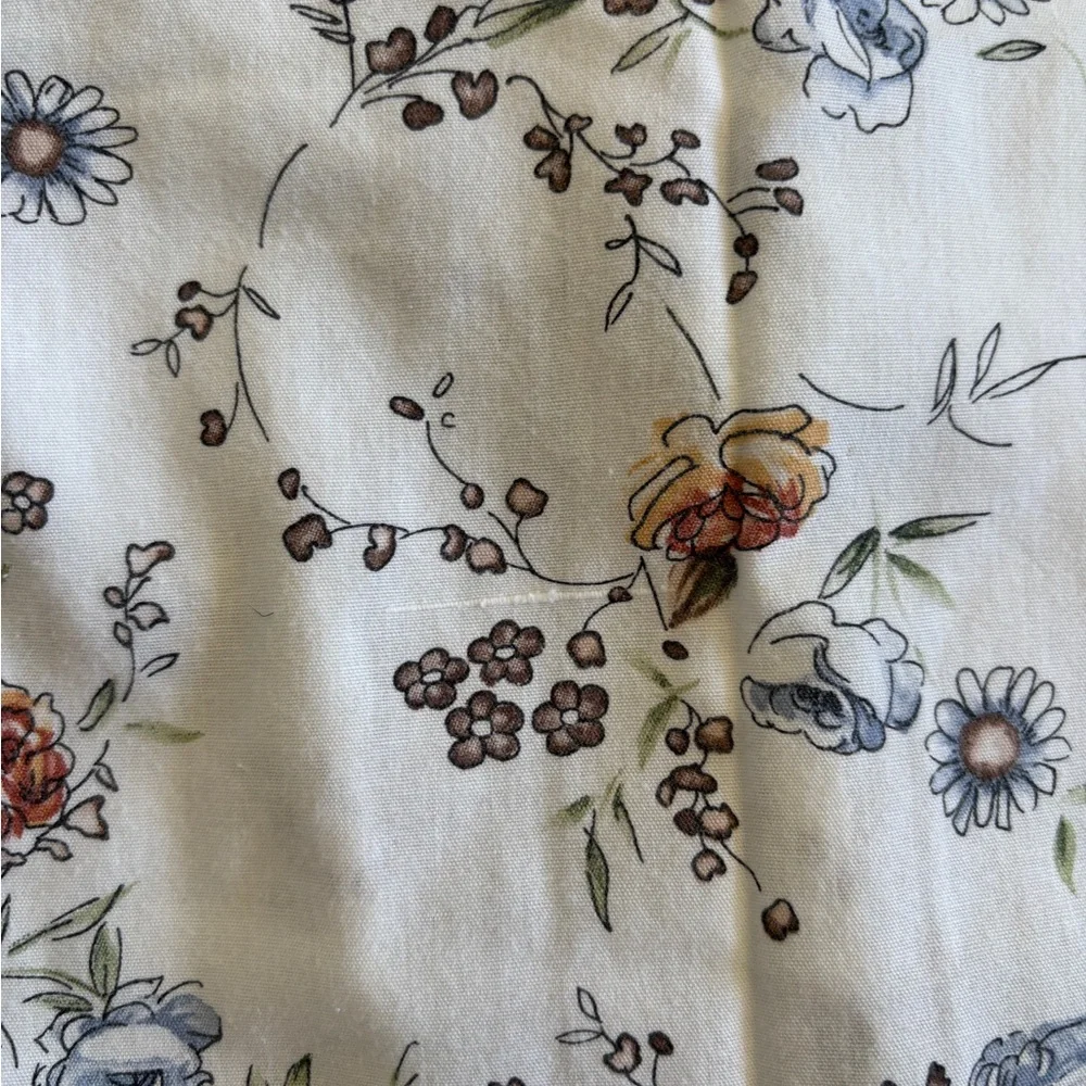 Vintage Cabrais White Blue Orange Floral Collared Button Up Grandmacore Shirt 22 - Picture 8 of 8